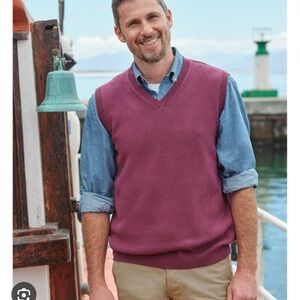 WoolOvers V Neck Merino Wool Vest Dusty Maroon